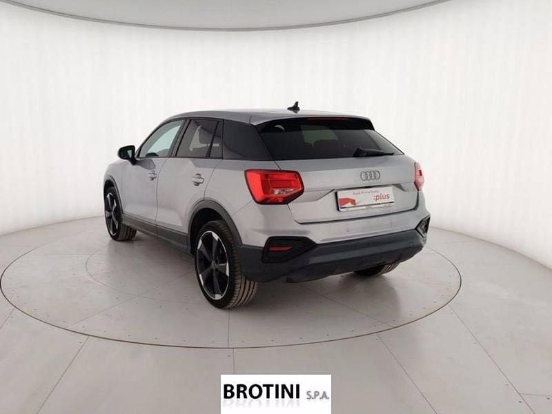 Gebraucht Audi Q2 Advanced Plus 150 PS (110 kW) 2022 Grau SUV