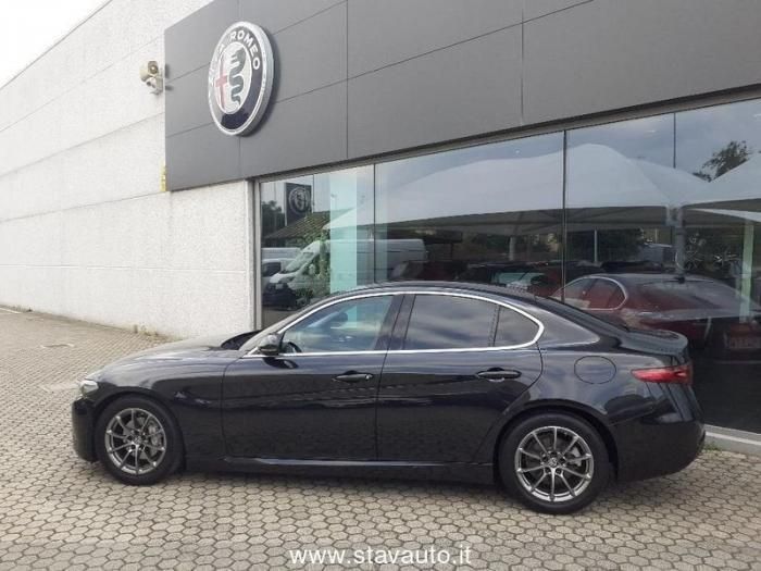 Nero Usata 2016 Alfa Romeo Giulia Super | 23.500 € (Molto cara) - Immagine 1/4