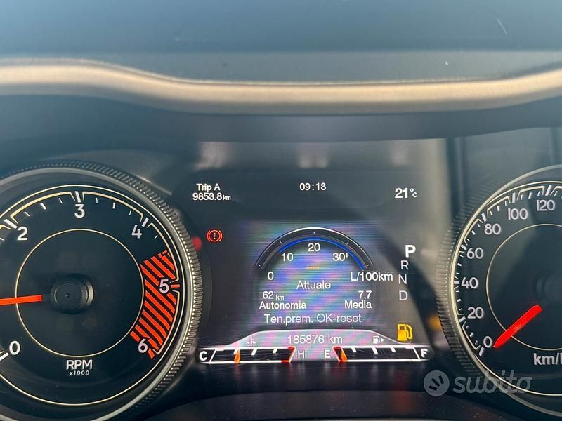 Usata Jeep Cherokee 200 CV (147 kW) 2016 Nero SUV