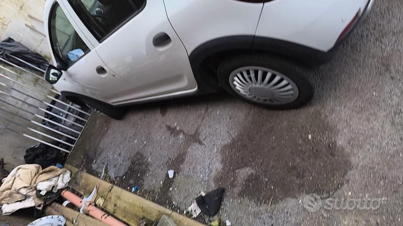 Usata Dacia Sandero 2015 Bianco Utilitaria