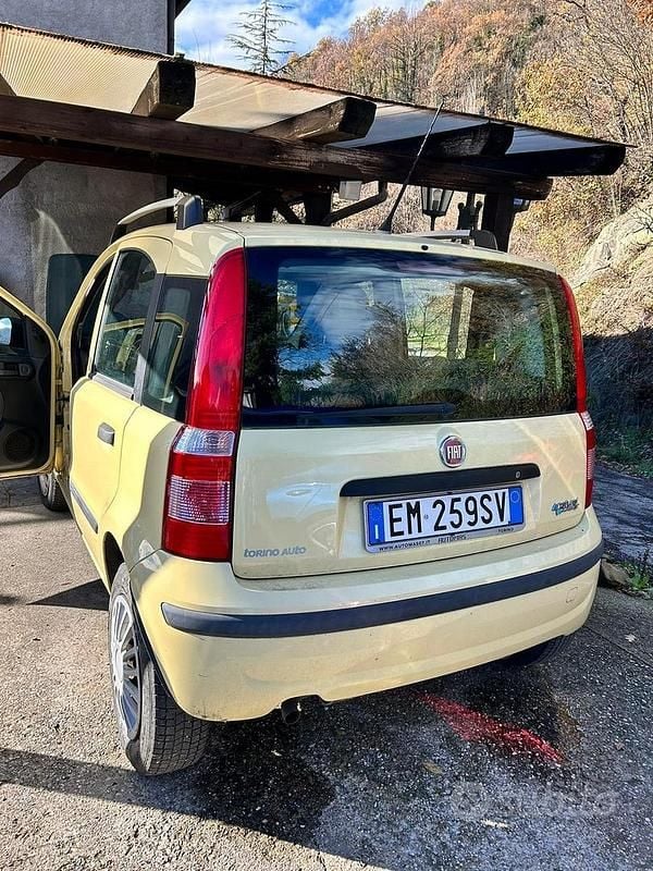 Usata Fiat Panda Active 77 CV (56 kW) 2012 Berlina