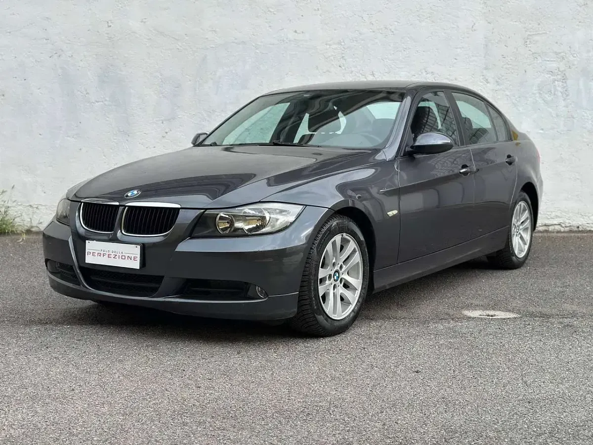 Usata BMW 320 163 CV (119 kW) 2007 Grigio Berlina