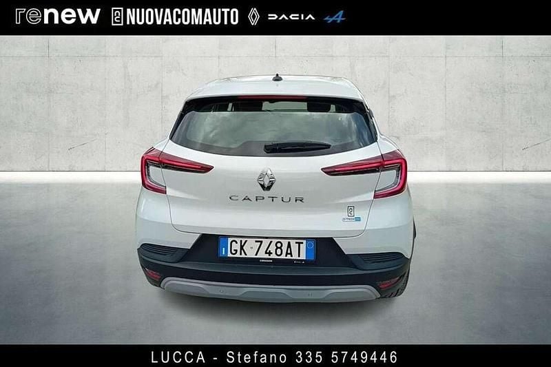 Usata Renault Captur Zen 143 CV (105 kW) 2022 Bianco SUV