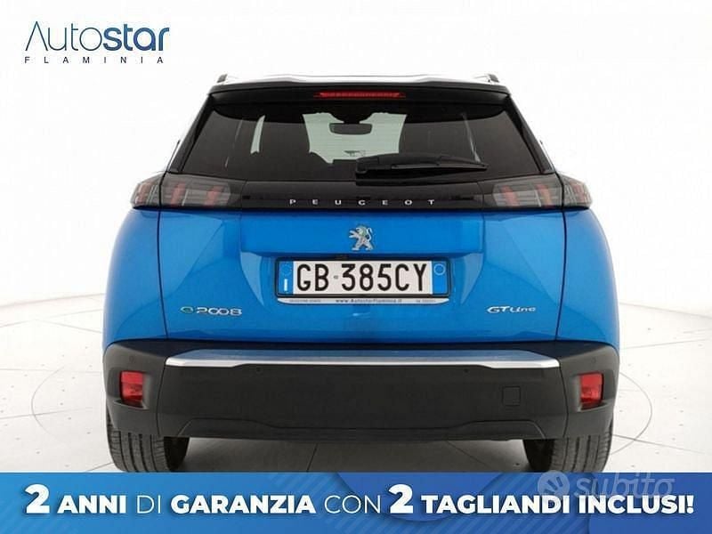 Usata Peugeot e-2008 GT-line 100 kW (136 CV) 2020 Blu SUV
