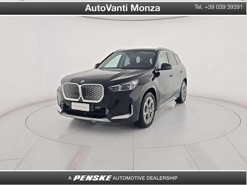 Nero Usata 2025 BMW iX1 Luxury Line SUV | 34.890 € (Ottimo prezzo) - Immagine 1/3