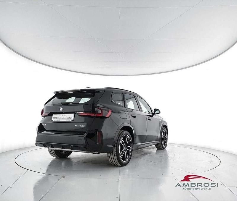 Nuova BMW X1 M Sport 326 CV (239 kW) 2025 Grigio SUV