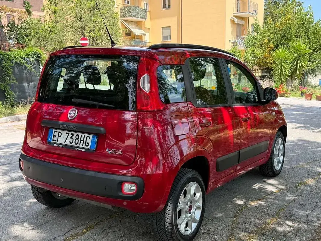 Usata Fiat Panda Lounge 80 CV (58 kW) 2012 Utilitaria
