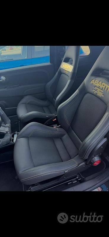 Usata Abarth 695 180 CV (132 kW) 2025 Nero Utilitaria