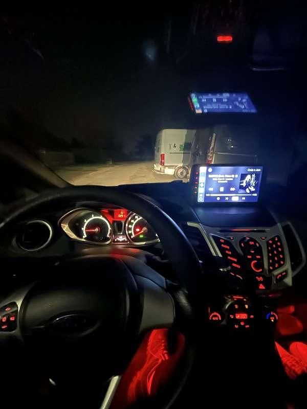 Usata Ford Fiesta Titanium 97 CV (71 kW) 2009 Utilitaria