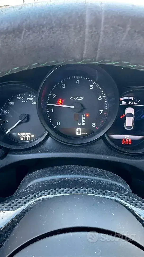 Usata Porsche Macan 441 CV (324 kW) 2024 Nero SUV
