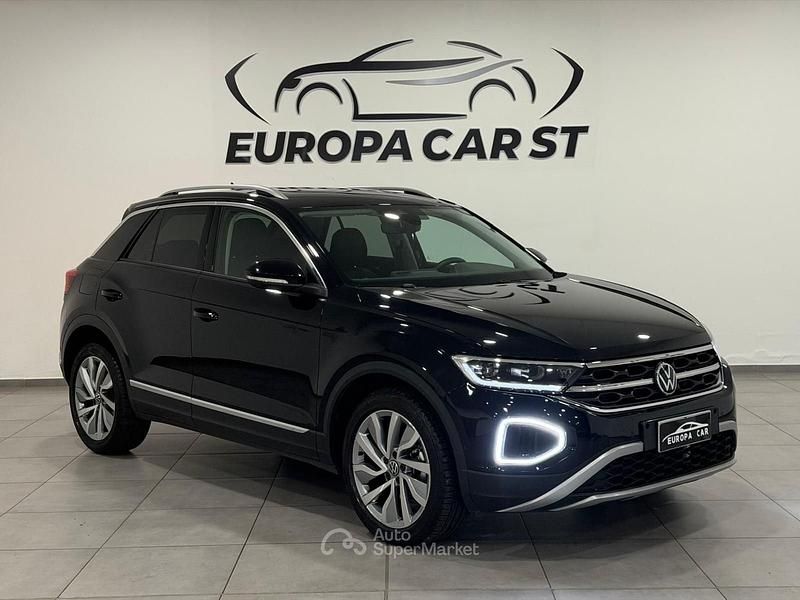 Usata VW T-Roc Style 150 CV (110 kW) 2022 Nero SUV