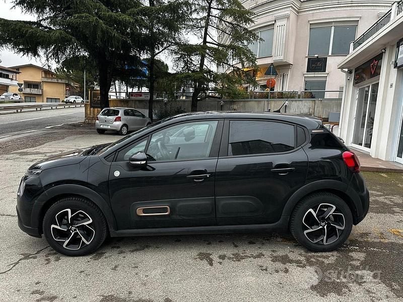 Usata Citroën C3 PureTech 83 CV (61 kW) 2023 Nero Utilitaria