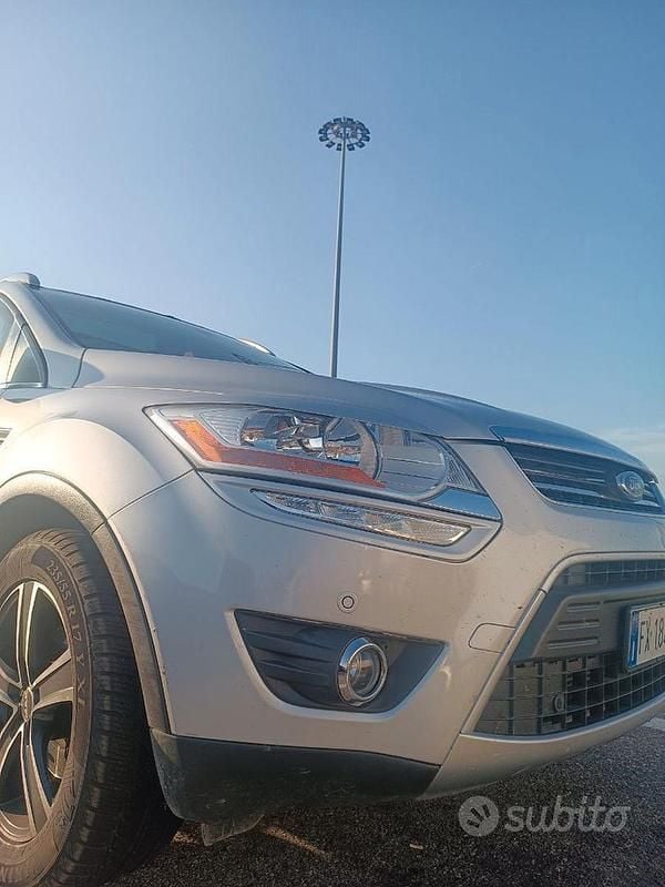 Usata Ford Kuga 163 CV (119 kW) 2011 SUV