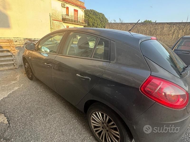Usata Fiat Bravo 90 CV (66 kW) 2009 Grigio Utilitaria