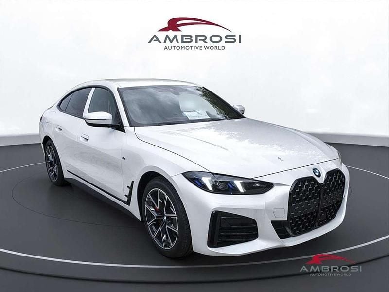 Nuova BMW 420 M Sport 190 CV (139 kW) 2025 Mineral white metallizzato Coupé