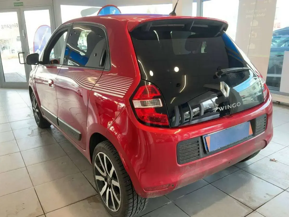 Usata Renault Twingo SE 69 CV (50 kW) 2019 Rosso Utilitaria