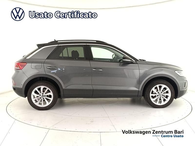 Usata VW T-Roc Style 116 CV (85 kW) 2024 Grigio SUV