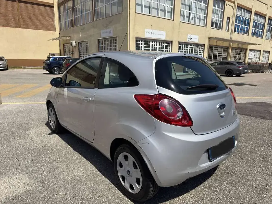 Usata Ford Ka S 69 CV (50 kW) 2013 Grigio Utilitaria