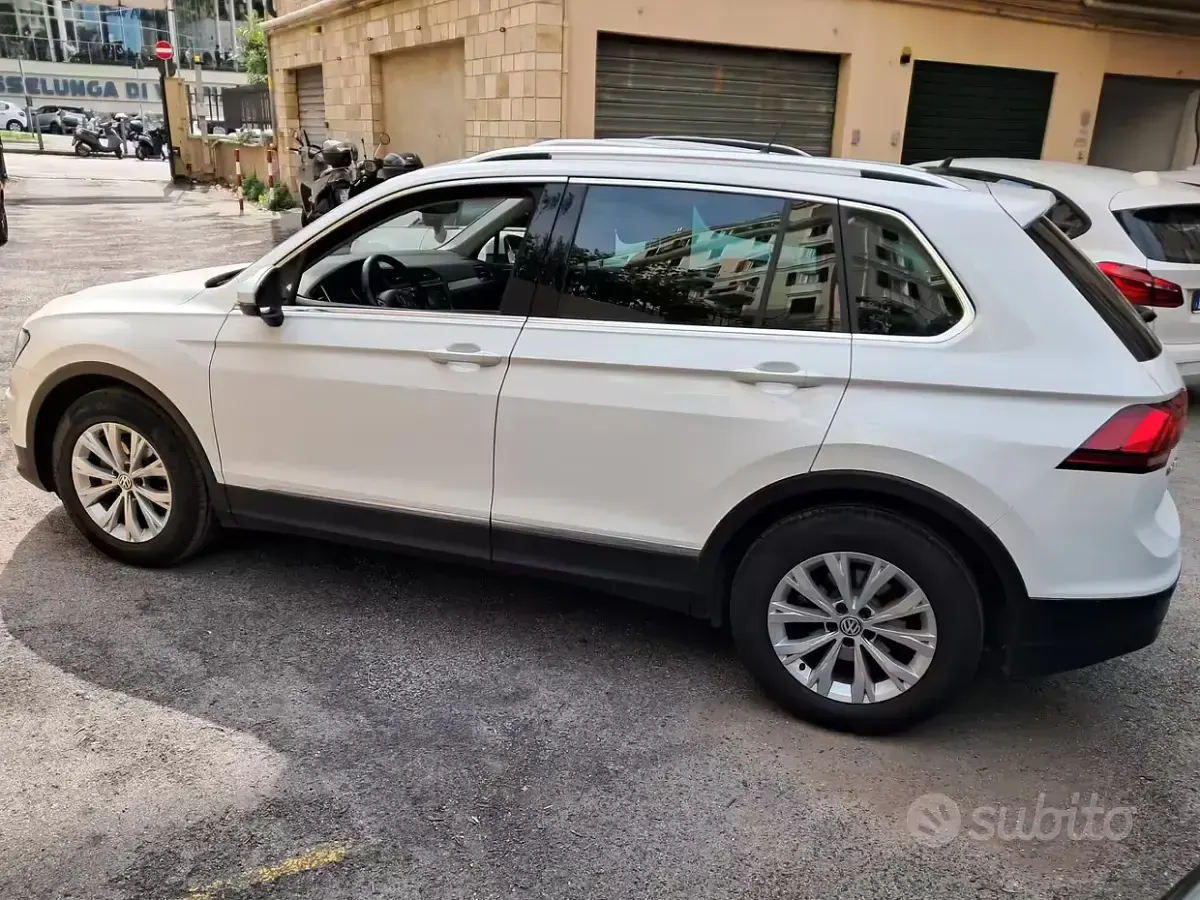 Usata VW Tiguan Business 150 CV (110 kW) 2018 Bianco SUV