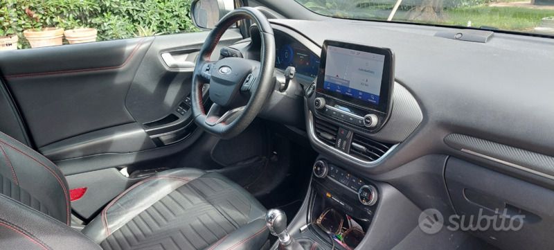 Usata Ford Puma ST-Line X 125 CV (91 kW) 2020 Grigio Coupé