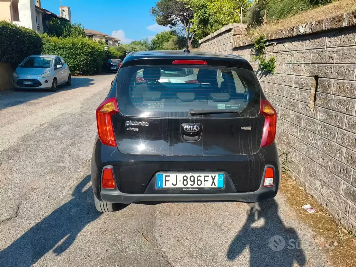Usata Kia Picanto 69 CV (50 kW) 2017 Nero Utilitaria