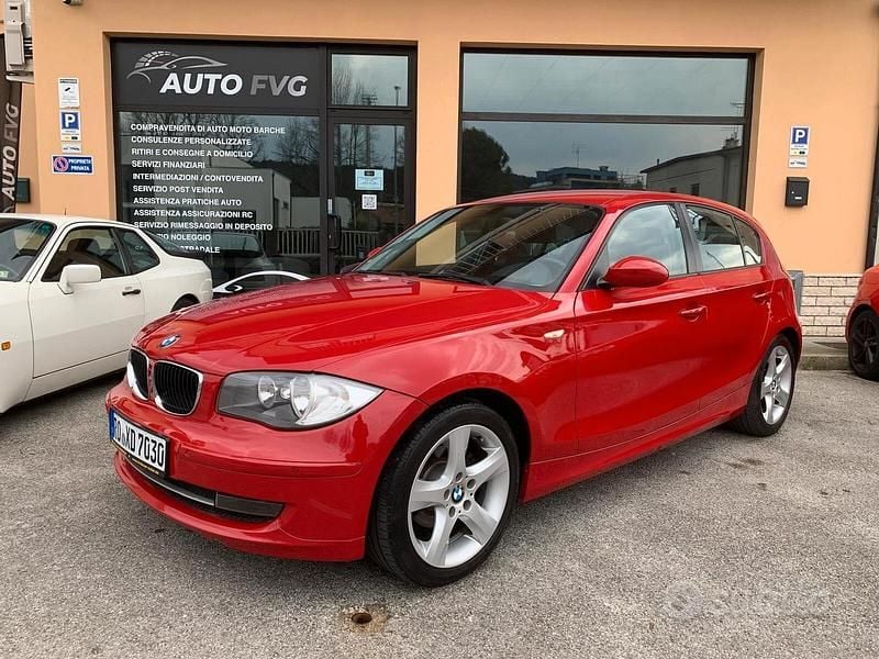 Usata BMW 116 122 CV (89 kW) 2009 Rosso Utilitaria