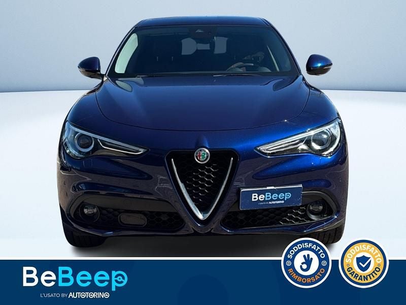Usata Alfa Romeo Stelvio Executive 210 CV (154 kW) 2018 Blu metallizzato SUV