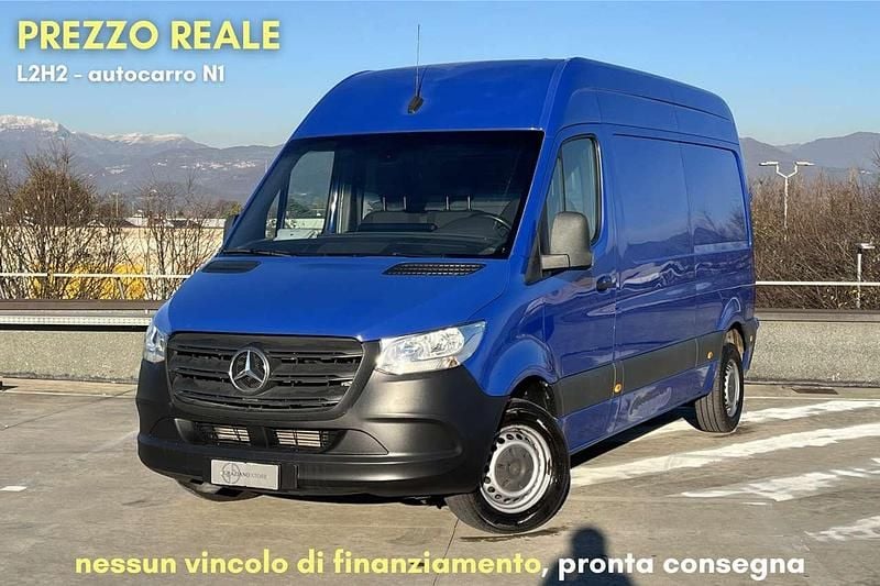 Usata Mercedes Sprinter 114 CV (83 kW) 2020 Blu Furgone