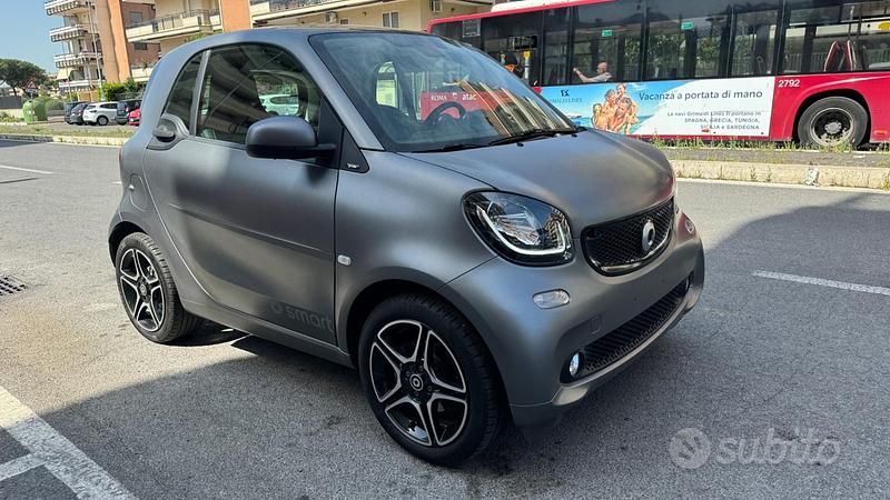 Usata Smart ForTwo Coupé Prime 90 CV (66 kW) 2019 Grigio Coupé