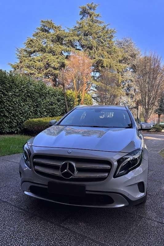 Usata Mercedes GLA220 170 CV (125 kW) 2014 SUV