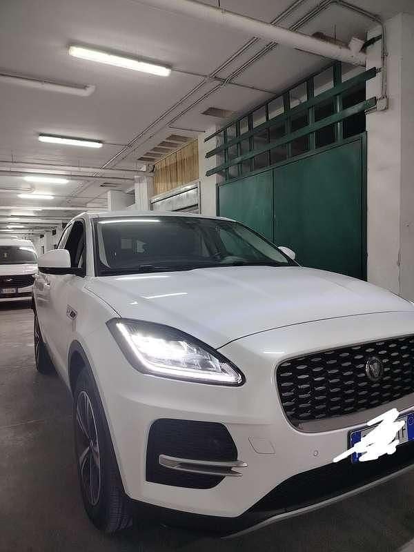 Usado Jaguar E-Pace 163 CV (119 kW) 2022 SUV