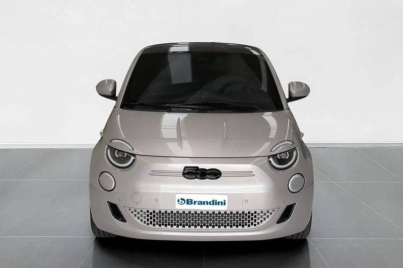 Nuova Fiat 500e 42 kW (58 CV) 2025 Grigio Berlina