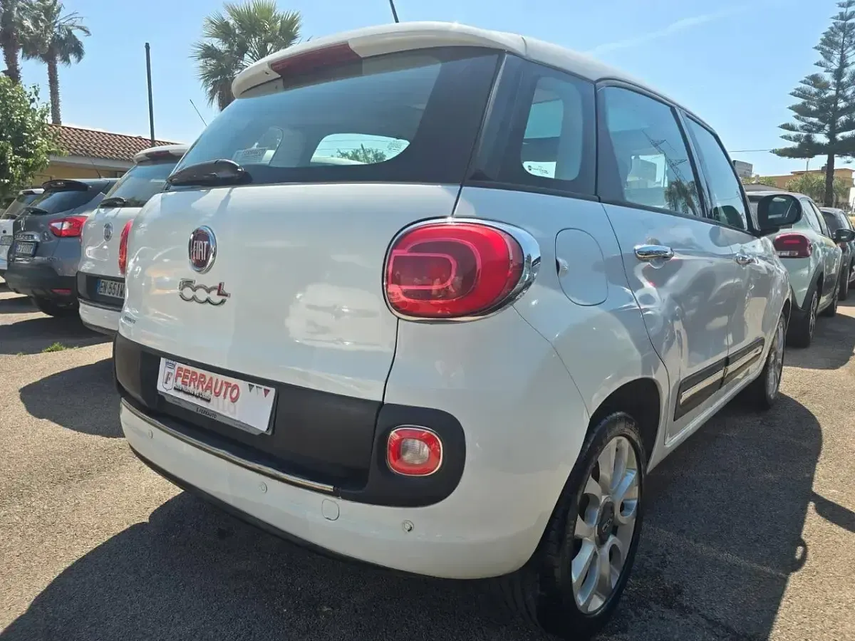 Usata Fiat 500L Lounge 84 CV (61 kW) 2015 Bianco Monovolume