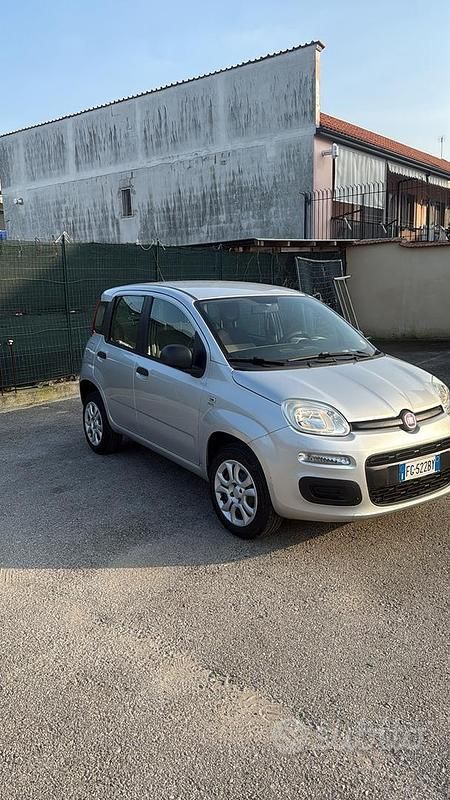 Usata Fiat Panda 85 CV (62 kW) 2016 Grigio Utilitaria