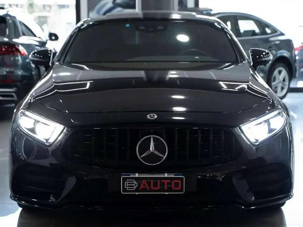 Usata Mercedes CLS300 Premium Plus 245 CV (180 kW) 2019 Nero metallizzato Coupé