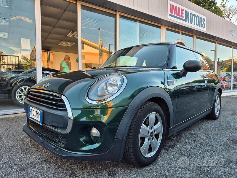 Usata Mini ONE 102 CV (75 kW) 2016 Grigio Utilitaria