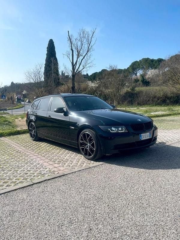 Usata BMW 320 163 CV (119 kW) 2010 Nero Station wagon