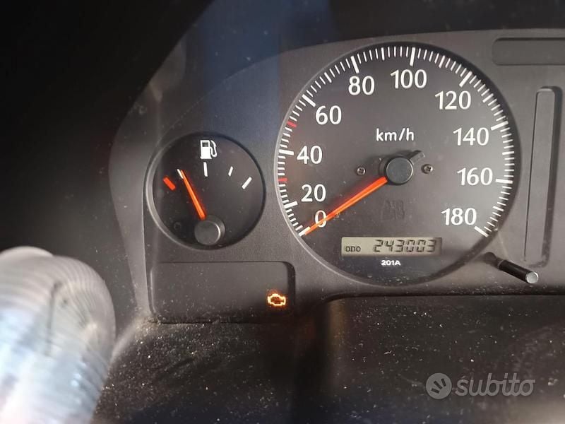 Usata Nissan Patrol 1999 Blu SUV