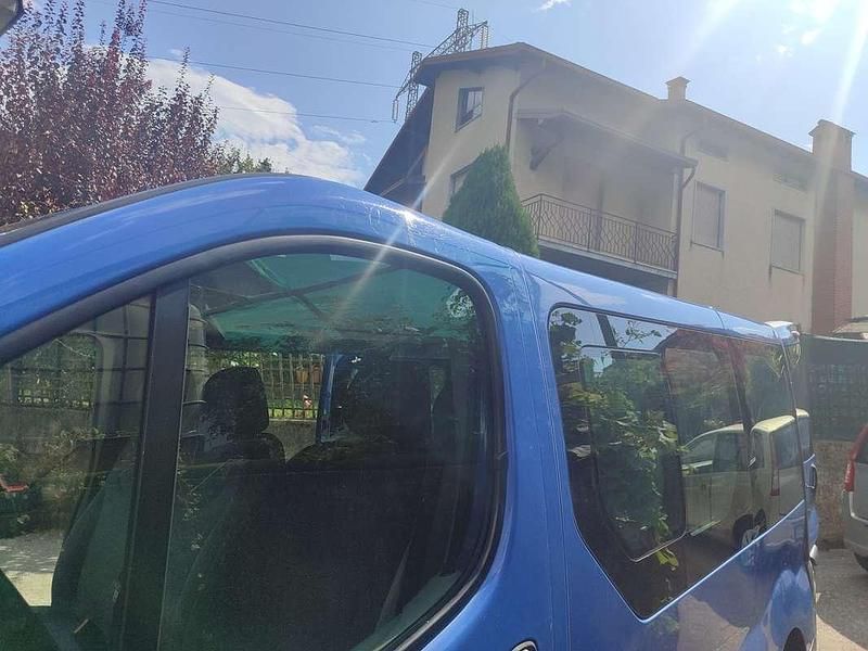 Usata Nissan Primastar 101 CV (74 kW) 2006 Monovolume