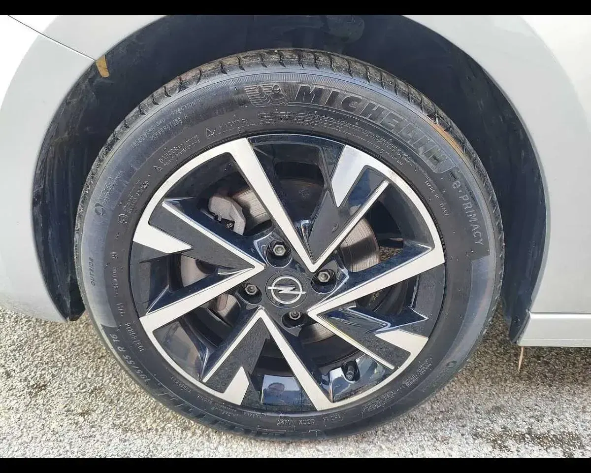 Usata Opel Corsa S 101 CV (74 kW) 2025 Argento Utilitaria