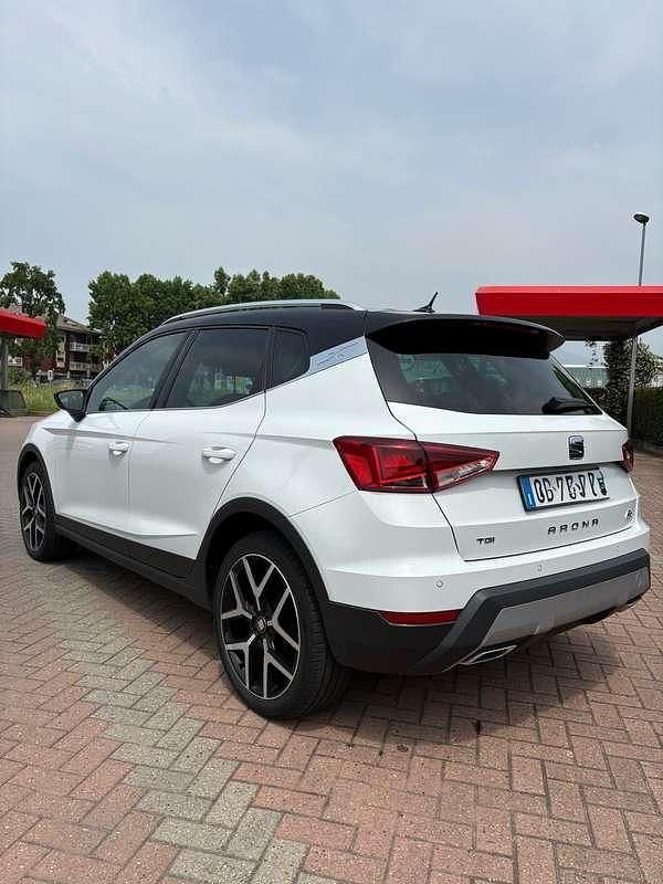 Usata Seat Arona FR 90 CV (66 kW) 2021 SUV