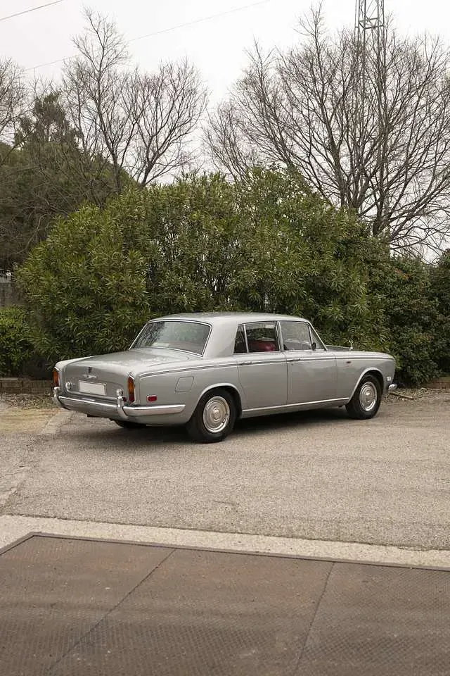 Usata Rolls Royce Silver Shadow 197 CV (144 kW) 1972 Argento Berlina