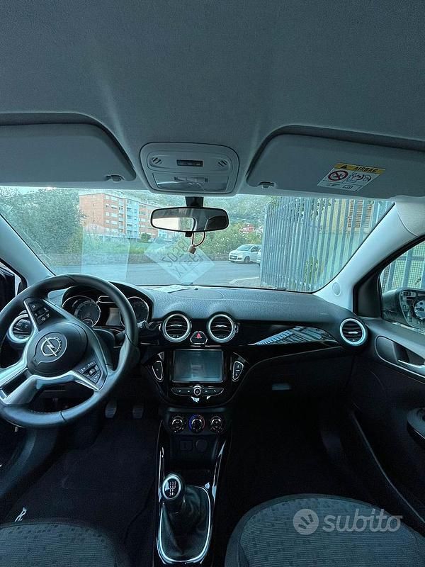 Usata Opel Adam 70 CV (51 kW) 2018 Nero Utilitaria