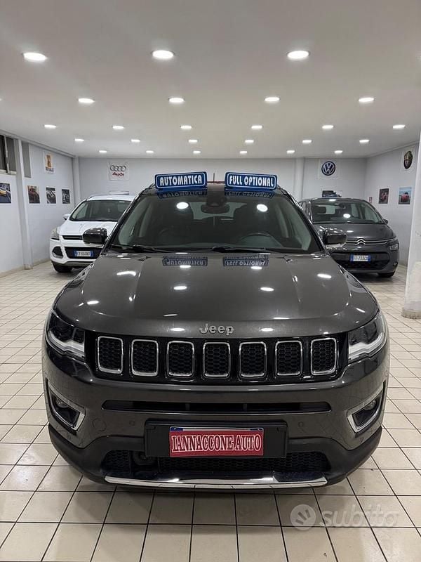 Grigio Usata 2017 Jeep Compass Limited SUV | 14.500 € (Buon prezzo) - Immagine 1/4