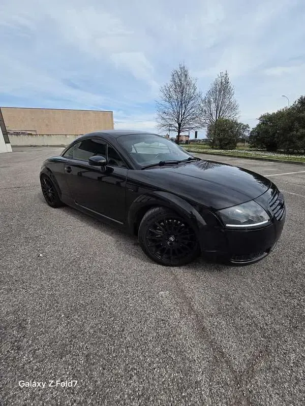 Usata Audi TT 179 CV (131 kW) 2000 Coupé