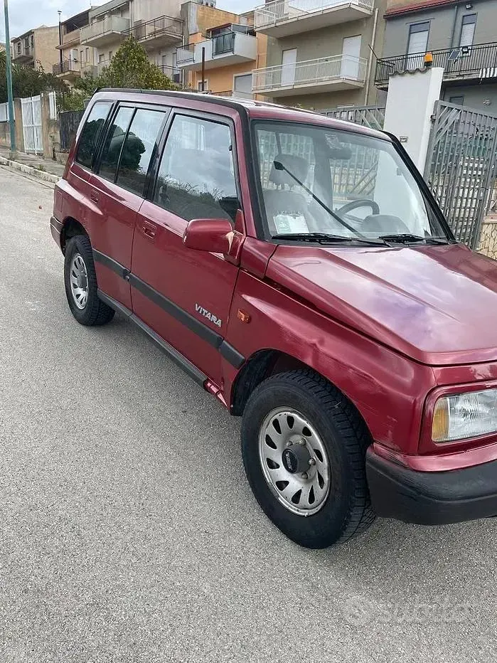 Usata Suzuki Vitara 1992 Rosso Station wagon