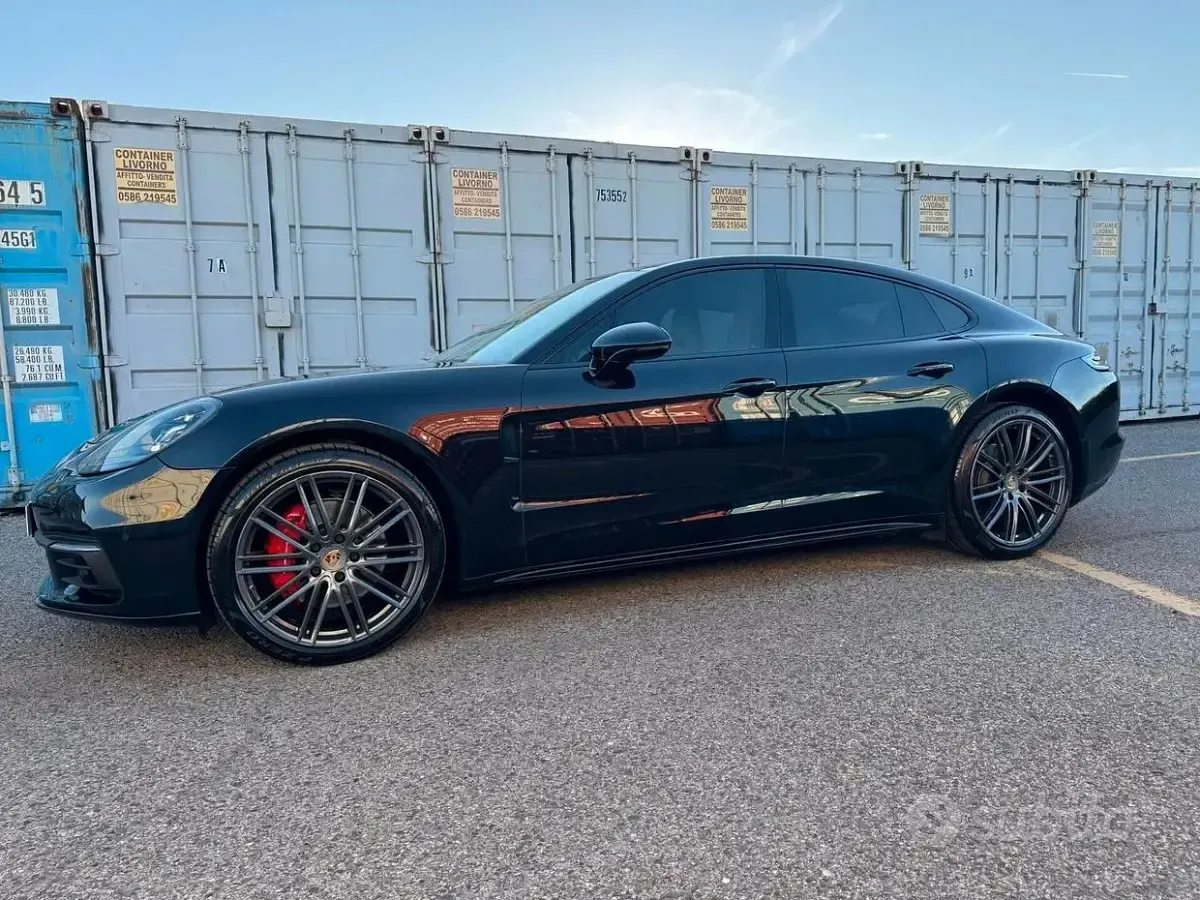 Usata Porsche Panamera 422 CV (310 kW) 2017 Nero Berlina