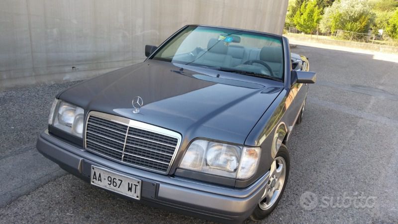 Usata Mercedes 200 105 CV (77 kW) 1994 Cabrio