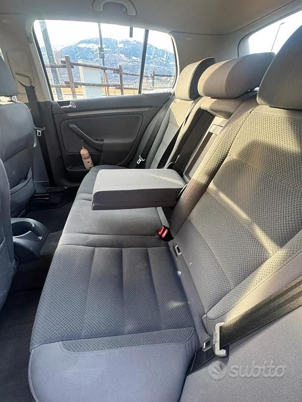 Usata VW Golf IV Comfortline 140 CV (102 kW) 2004 Berlina