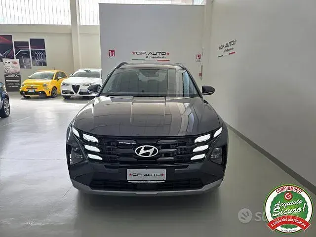 Nuova Hyundai Tucson 136 CV (100 kW) 2025 Grigio SUV